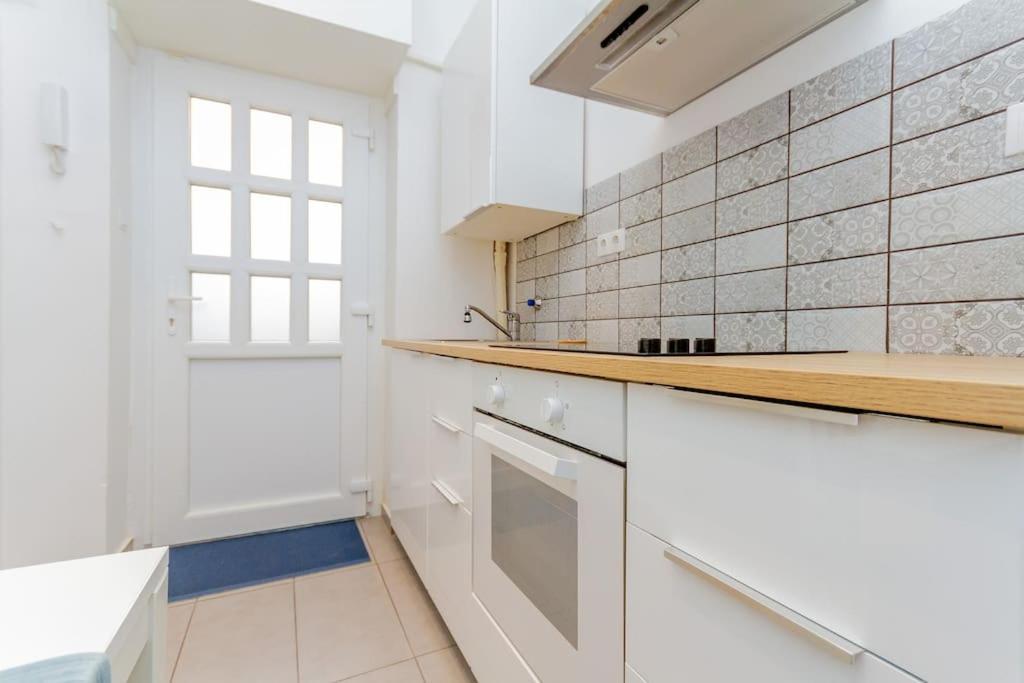 Apartamento Cozy Nest By The Andrassy Avenue Budapest Exterior foto